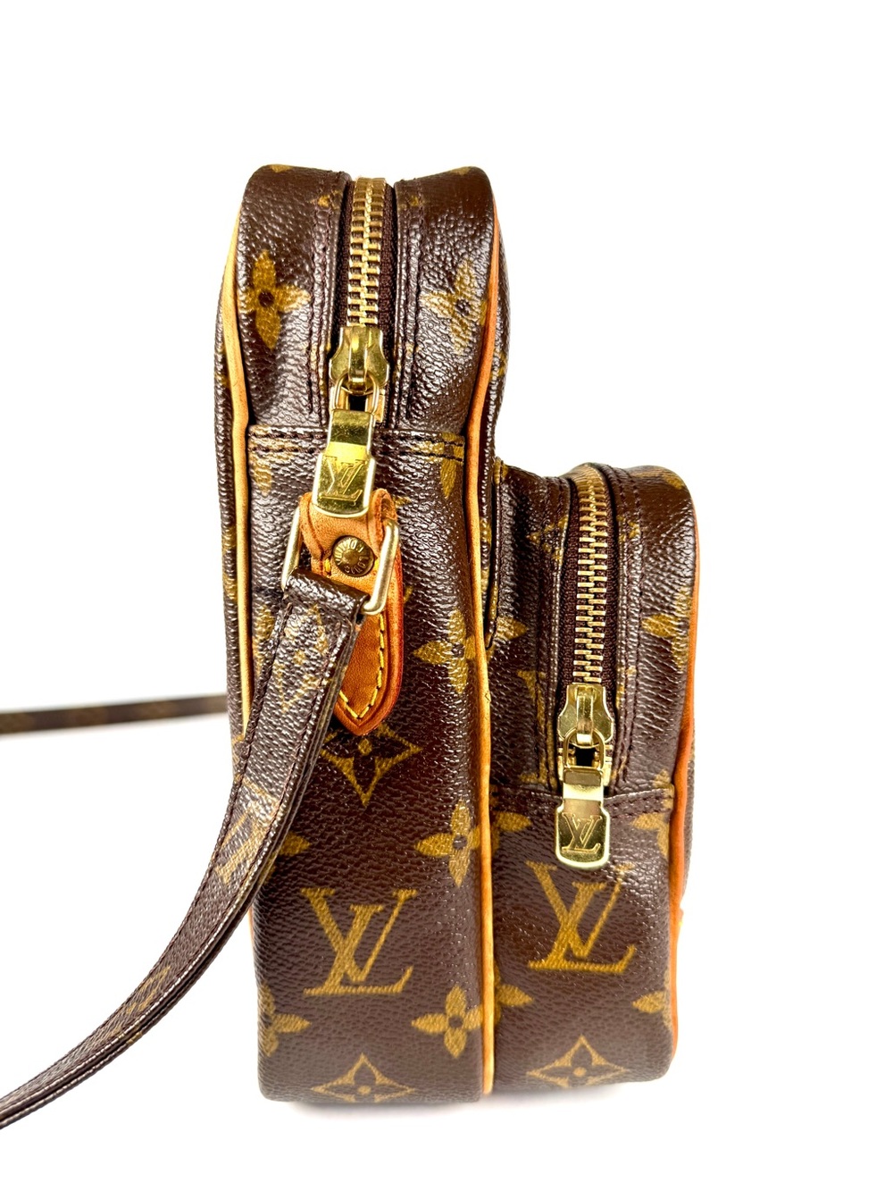 Louis Vuitton Monogram Amazon MM Crossbody Bag | Vintage | Dust Bag & Shop Bag - Picture 4 of 16